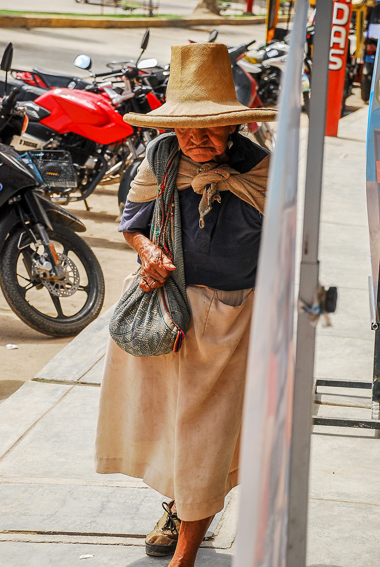 DSC_0711LR.jpg